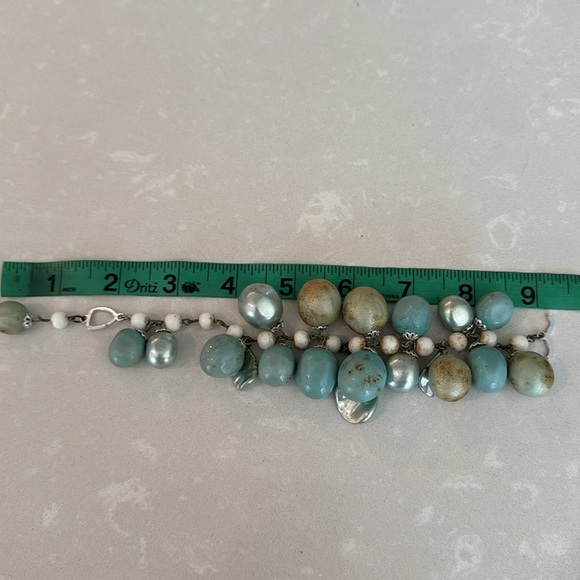 Vintage Chunky Shades of Blue & Siver with Abalone Beaded Beachy Bracelet - Picture 9 of 12
